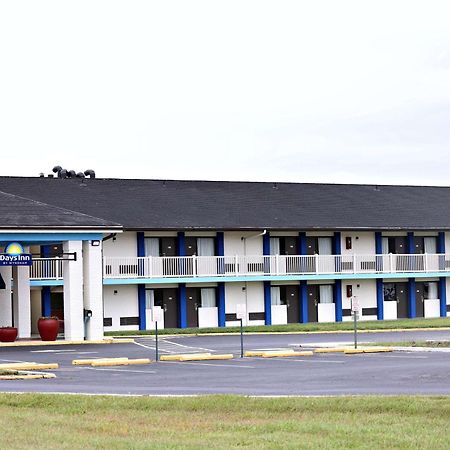 Days Inn By Wyndham Kings Dominion ドズウェル エクステリア 写真