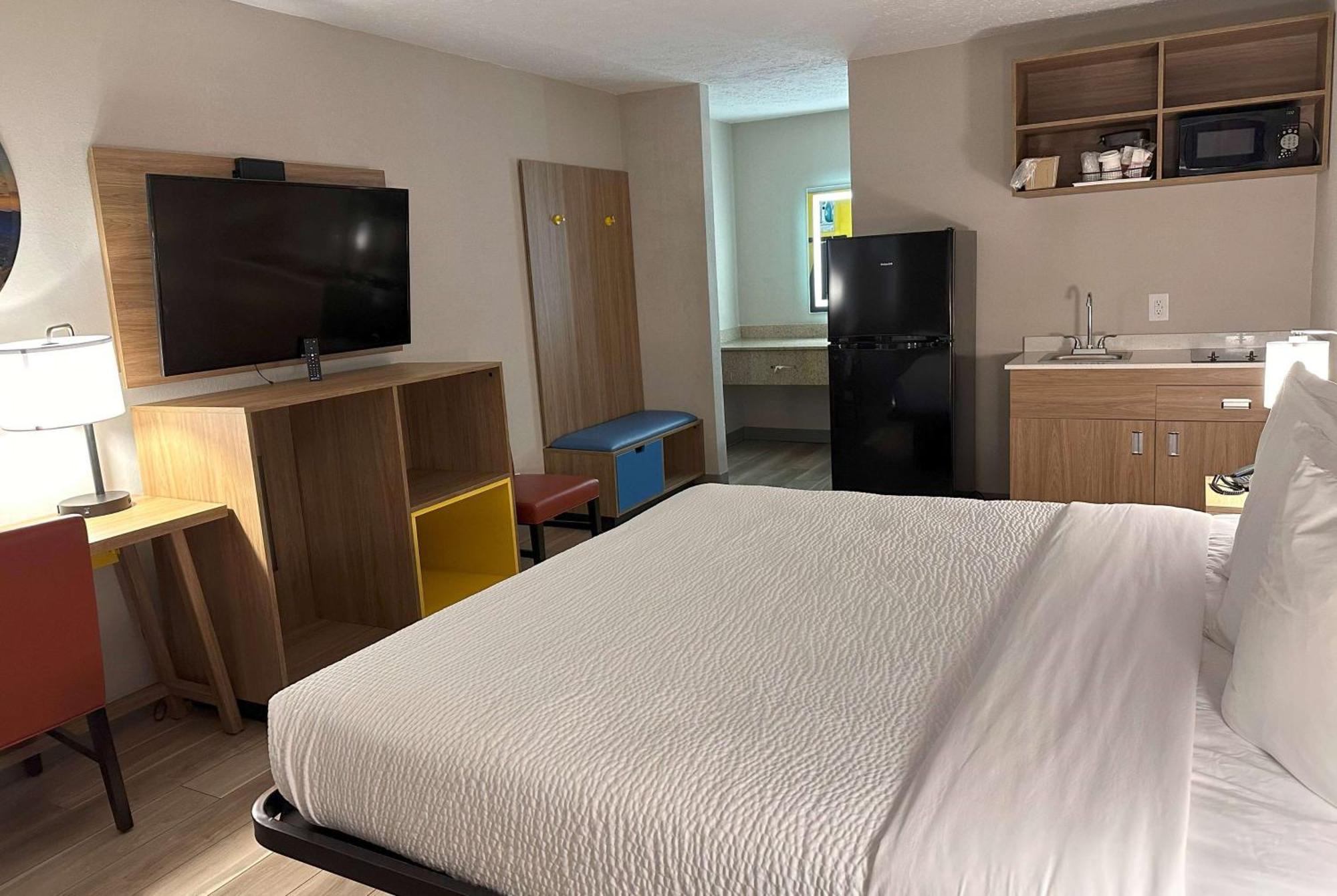 Days Inn By Wyndham Kings Dominion ドズウェル エクステリア 写真